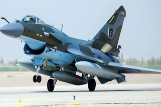 securitymagazin.cz/defence/j10c-rafale-zdk03-pl15-s400-1404074523.html?utm_source=www.seznam.cz&utm_medium=seznam_distribuce&utm_campaign=lide